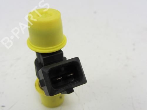 injector-renault-twingo-ii-cn0_-12-16v-cn04-cn0b-7701061008-8200292590-2007-13322381 main image