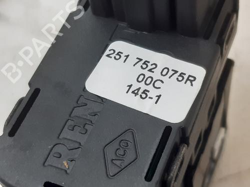 Switch RENAULT CAPTUR II (HF_) TCe 140 (HFN0) | BP21194267I30 