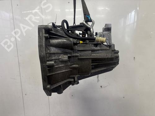 gearbox-renault-megane-iii-hatchback-bz01_-b3_-2008-34563207 main image