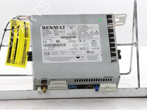 Used Radio Radio RENAULT SCÉNIC IV (J9_) 1.2 TCe 115 (115 hp) 40542986 40542986