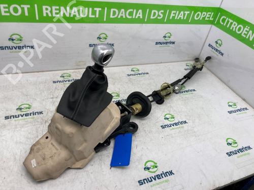Used Gear lever PEUGEOT 2008 I (CU_) 1.2 THP 130 / PureTech 130 (130 hp) 19306601