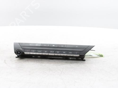Used Climate control Climate control 34567858 34567858