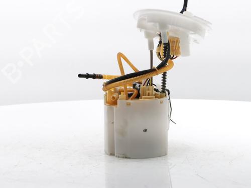Used Fuel pump ALFA ROMEO STELVIO (949_) 2.0 Q4 (949.AXF2A) (201 hp) 29068913