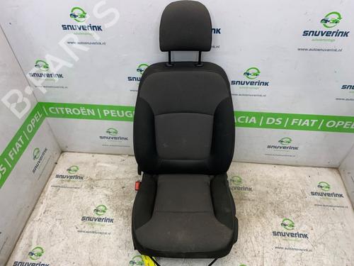 Left front seat RENAULT TRAFIC III Van (FG_) 2.0 dCi 130 (FGMY) | BP25526923C15