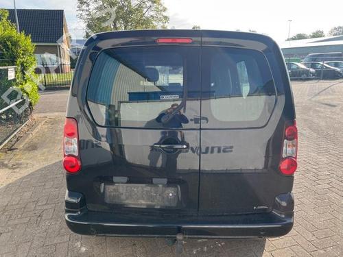 Electronic module PEUGEOT PARTNER Box Body/MPV 1.6 HDi | BP40581896M83 - Image 9