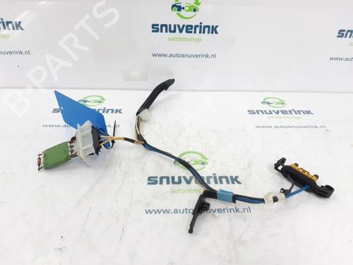 Used Heater resistor PEUGEOT 107 (PM_, PN_) 1.0 (68 hp) 13324442