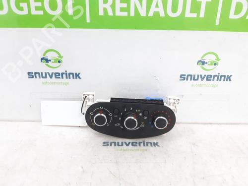 Used Climate control Climate control 21194134 21194134