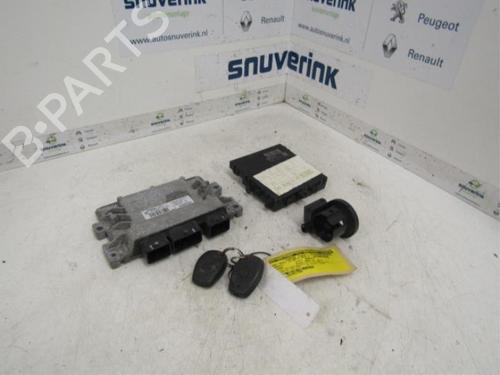 Used Engine control unit (ECU) Engine control unit (ECU) RENAULT TWINGO II (CN0_) 1.2 (CN0D) (58 hp) 40564652 40564652