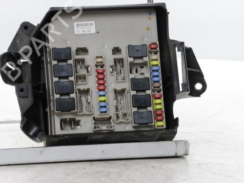 Scatola fusibili Scatola fusibili RENAULT CLIO III (BR0/1, CR0/1) 1.2 16V (BR02, BR0J, BR11, CR02, CR0J, CR11) (75 hp) 36278743 36278743