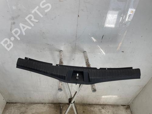Used Boot lining Boot lining DACIA JOGGER (RK_) 1.6 HYBRID 140 (RKN8) (141 hp) 40588665 40588665