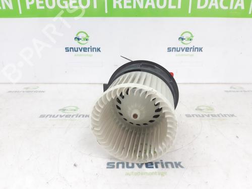 Heater blower motor CITROËN C4 III (BA_, BB_, BC_) 1.2 PureTech 130 (BAHNSA, BAHNSB) | BP23123657M62 