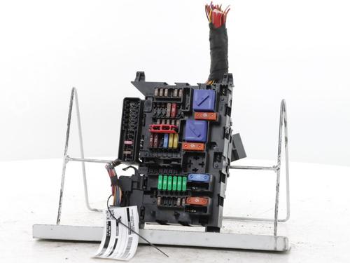 fuse-box-bmw-1-f40-2019-33846049 main image