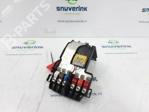 fuse-box-citroen-berlingo-box-bodympv-b9-16-bluehdi-100-9812078380-2008-10802261 main image