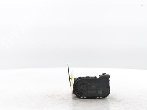 throttle-body-renault-arkana-i-lcm_-ldn_-2019-33696650 main image