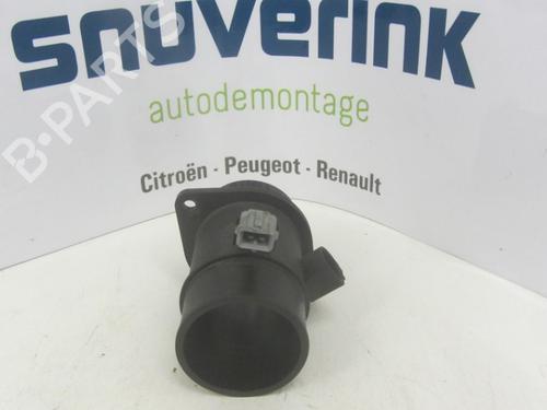 Used Mass air flow sensor RENAULT CLIO II (BB_, CB_) 1.5 dCi (B/CB3M) (64 hp) 21110607