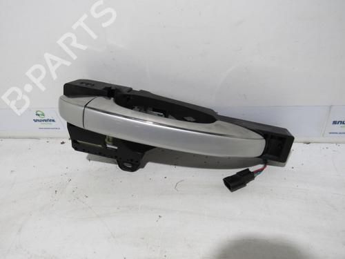 Front right exterior door handle RENAULT MEGANE IV Hatchback (B9A/M/N_) 1.5 dCi 110 (B9A3) | BP24163532C129 