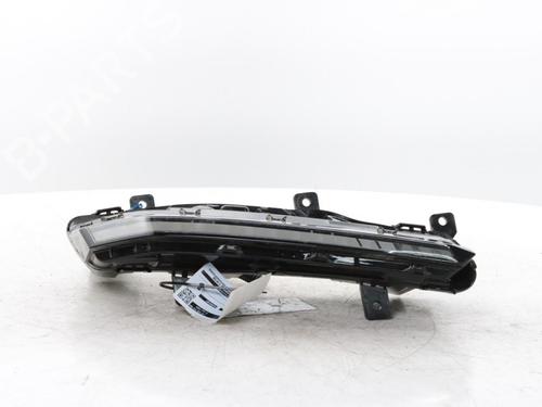 Venstre positionslygte Venstre positionslygte PEUGEOT 308 SW III (FC_, FJ_, FR_, F4_, FN_) Hybrid 180 (F4DGXT) (181 hp) 37262974 37262974
