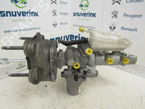 Used Brake master cylinder RENAULT ZOE (BFM_) ZOE (88 hp) 24162604