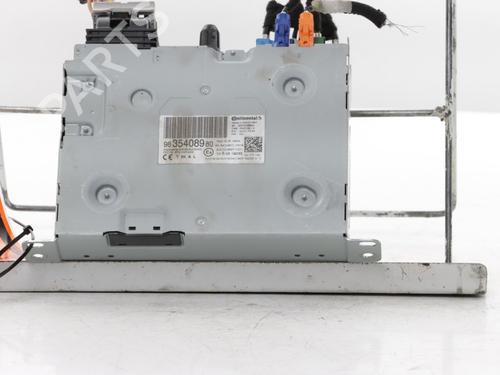 Used Control unit Control unit DS DS 3 / DS 3 CROSSBACK (UR_, UC_, UJ_) 1.2 PureTech 130 (URHNSS) (131 hp) 40266001 40266001