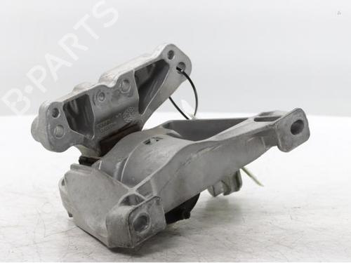 Used Engine mount Engine mount OPEL VIVARO C Van (K0) 1.5 (102 hp) 31960633 31960633