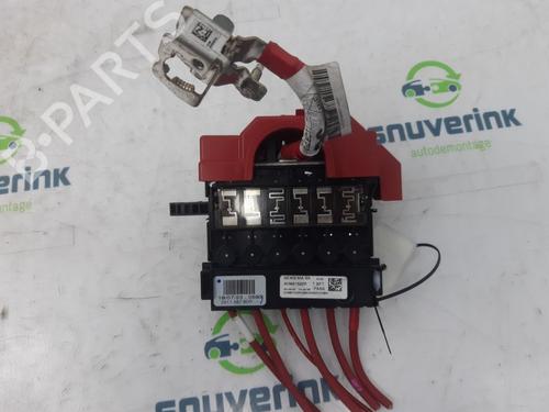 Used Fuse box RENAULT KANGOO III Box Body/MPV E-Tech Electric (FJJA) (122 hp) 24159844