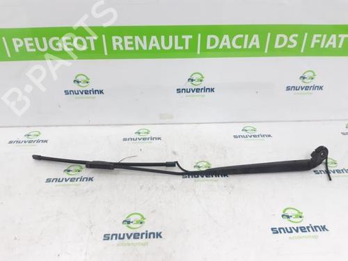 Used Front windshield wiper arm Front windshield wiper arm CITROËN C4 CACTUS 1.2 VTi 82 (82 hp) 40572658 40572658