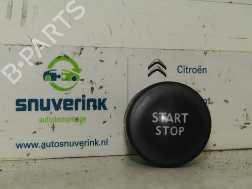 Used Switch RENAULT MEGANE III Grandtour (KZ0/1) 1.5 dCi (KZ09, KZ0D, KZ1G, KZ29, KZ14, KZ1W, KZ10, KZ1F,... (110 hp) 24162540