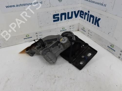 Used Engine mount Engine mount 10799098 10799098
