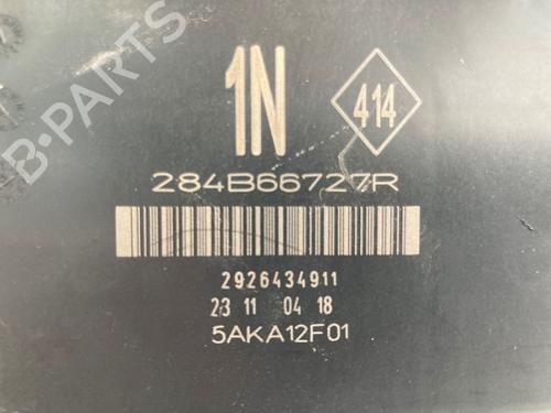 Used Fuse box RENAULT MEGANE IV Grandtour (K9A/M/N_) 1.3 TCe 115 (K9N9) (116 hp) 30185929