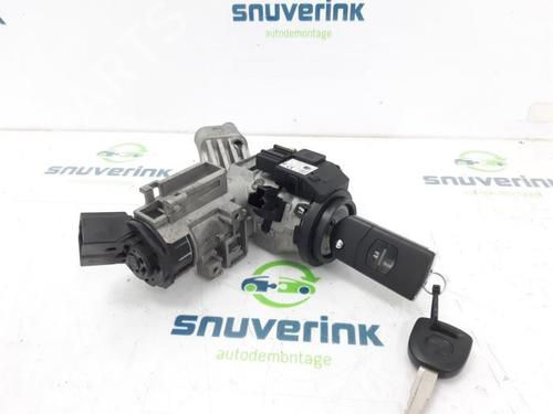 Used Ignition barrel Ignition barrel MAZDA 2 (DE_, DH_) 1.5 (DE5FS) (103 hp) 40576549 40576549