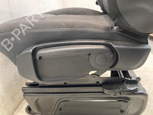 Left front seat OPEL MOVANO B Van (X62) 2.3 CDTI FWD (FV) | BP31627890C15