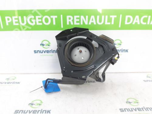 Heater blower motor PEUGEOT 508 I (8D_) 2.0 HDi Hybrid4 AWC | BP23987526M62 