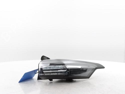 Used Right taillight Right taillight PEUGEOT 308 SW III (FC_, FJ_, FR_, F4_, FN_) PureTech 130 (FRHNSL, FRHNST) (131 hp) 33697032 33697032