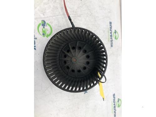 Used Heater blower motor Heater blower motor RENAULT TWINGO I (C06_) 1.2 (C066, C068) (58 hp) 40576750 40576750