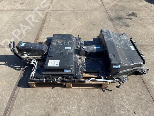 Used Other PEUGEOT 2008 II (UD_, US_, UY_, UJ_, UR_, UC_) e-2008 (UKZKWZ) (156 hp) 24647772