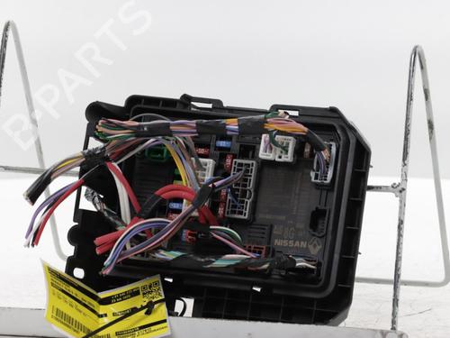 Used Fuse box Fuse box 34565836 34565836