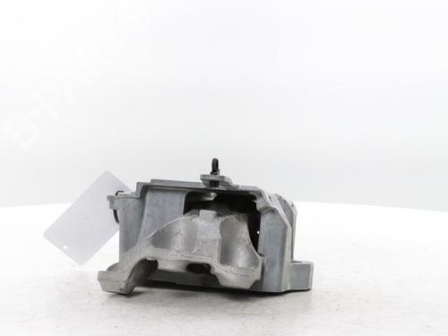 Used Engine mount Engine mount 34562957 34562957