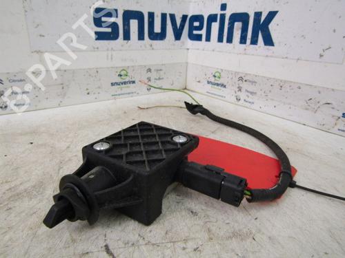 Brændstofdæksel aktuator CITROËN C4 Picasso I MPV (UD_) 1.6 VTi 120 (120 hp) 16253068