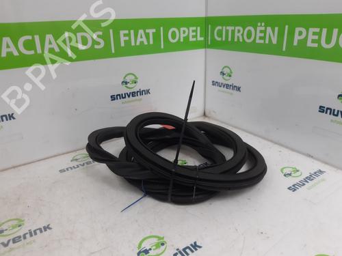 Rubber door seal CITROËN C4 III (BA_, BB_, BC_) 1.2 PureTech 100 (BAHNEA, BAHNKA) | BP24159785C142 
