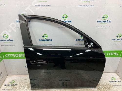 Used Right front door OPEL CORSA F (P2JO) 1.2 (68) (75 hp) 22963164
