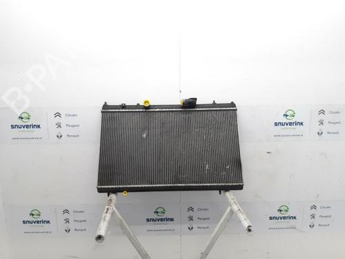 Used Water radiator Water radiator 15796023 15796023