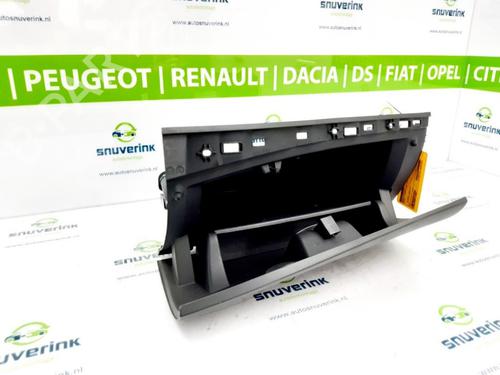 Used Glove box RENAULT MEGANE III Hatchback (BZ0/1_, B3_) 1.5 dCi (BZ09, BZ0D, BZ1W, BZ29, BZ14) (110 hp) 10805026