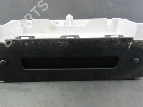 Used Display monitor PEUGEOT 206 Hatchback (2A/C) 1.4 HDi eco 70 (68 hp) 13187742