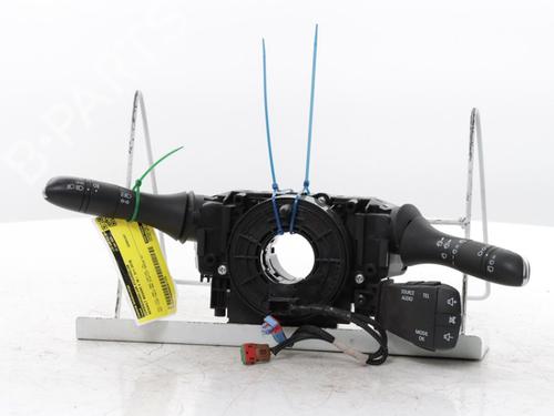 Used Steering column stalk RENAULT MEGANE IV Grandtour (K9A/M/N_) 1.2 TCe 100 (100 hp) 30866848