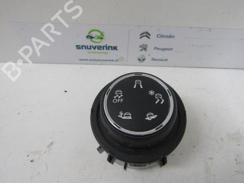 Kombi Kontakt / Stilkkontakt PEUGEOT EXPERT Van (V_) 2.0 BlueHDi 120 (122 hp) 10794361