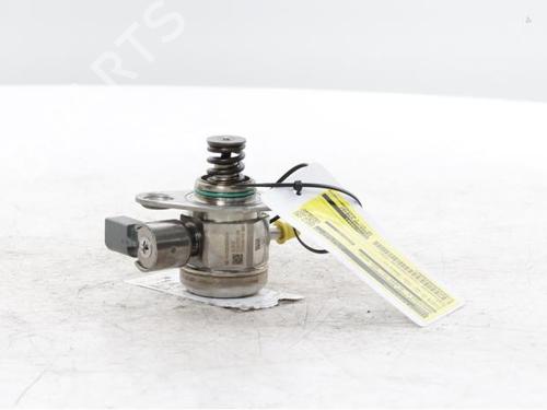 Used Injection pump Injection pump MERCEDES-BENZ C-CLASS (W205) C 180 (205.040, 205.140) (156 hp) 39750335 39750335