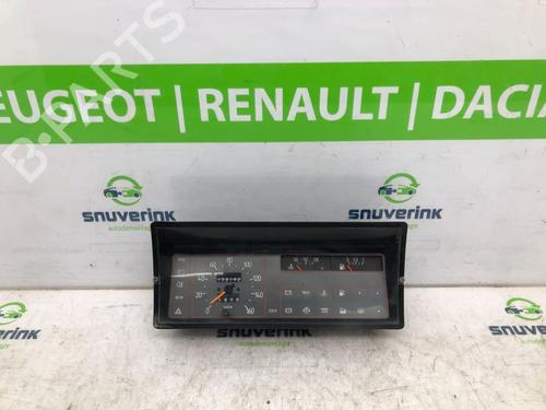 Used Instrument cluster CITROËN C25 Bus (280_, 290_) 1.8 E (69 hp) 29068610