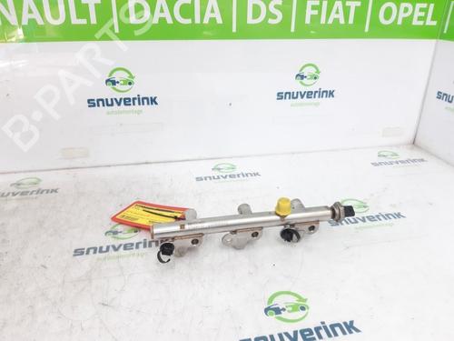 Used Injection rail Injection rail 19577126 19577126