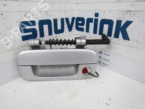 Used Tailgate handle Tailgate handle CITROËN BERLINGO / BERLINGO FIRST MPV (MF_, GJK_, GFK_) 1.6 16V (MFNFU) (109 hp) 40593240 40593240