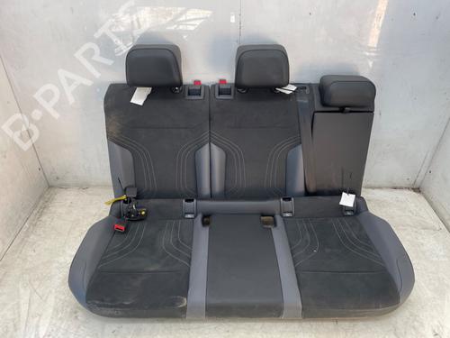 Used Rear seat Rear seat 37026133 37026133